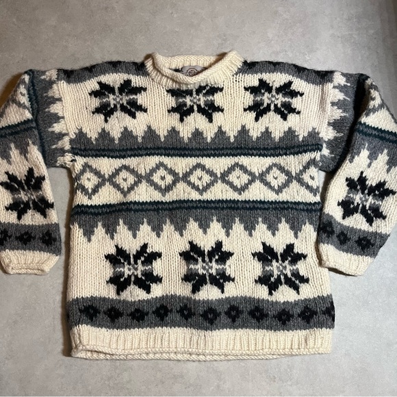 Sweaters - Wool sweater. Classic design. Men medium or women large. 100% wool